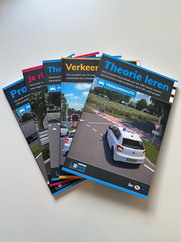 Theoriepakket Auto, Ophalen of Verzenden, Zo goed als nieuw, Alpha, Lens Verkeersleermiddelen
