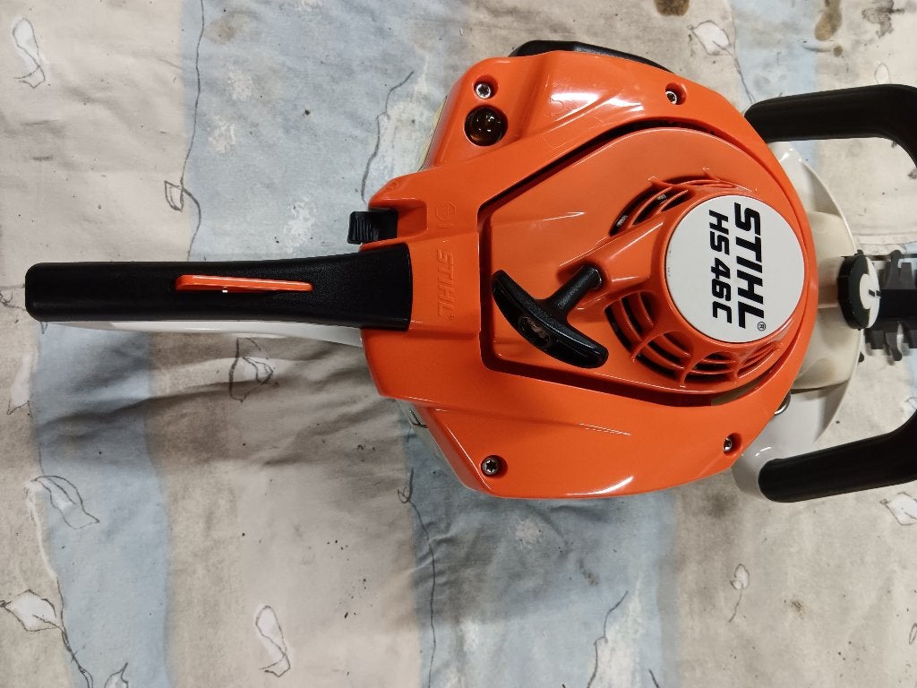 Stihl HS 46 C heggenschaar., Ophalen, Zo goed als nieuw, Benzine, Stihl