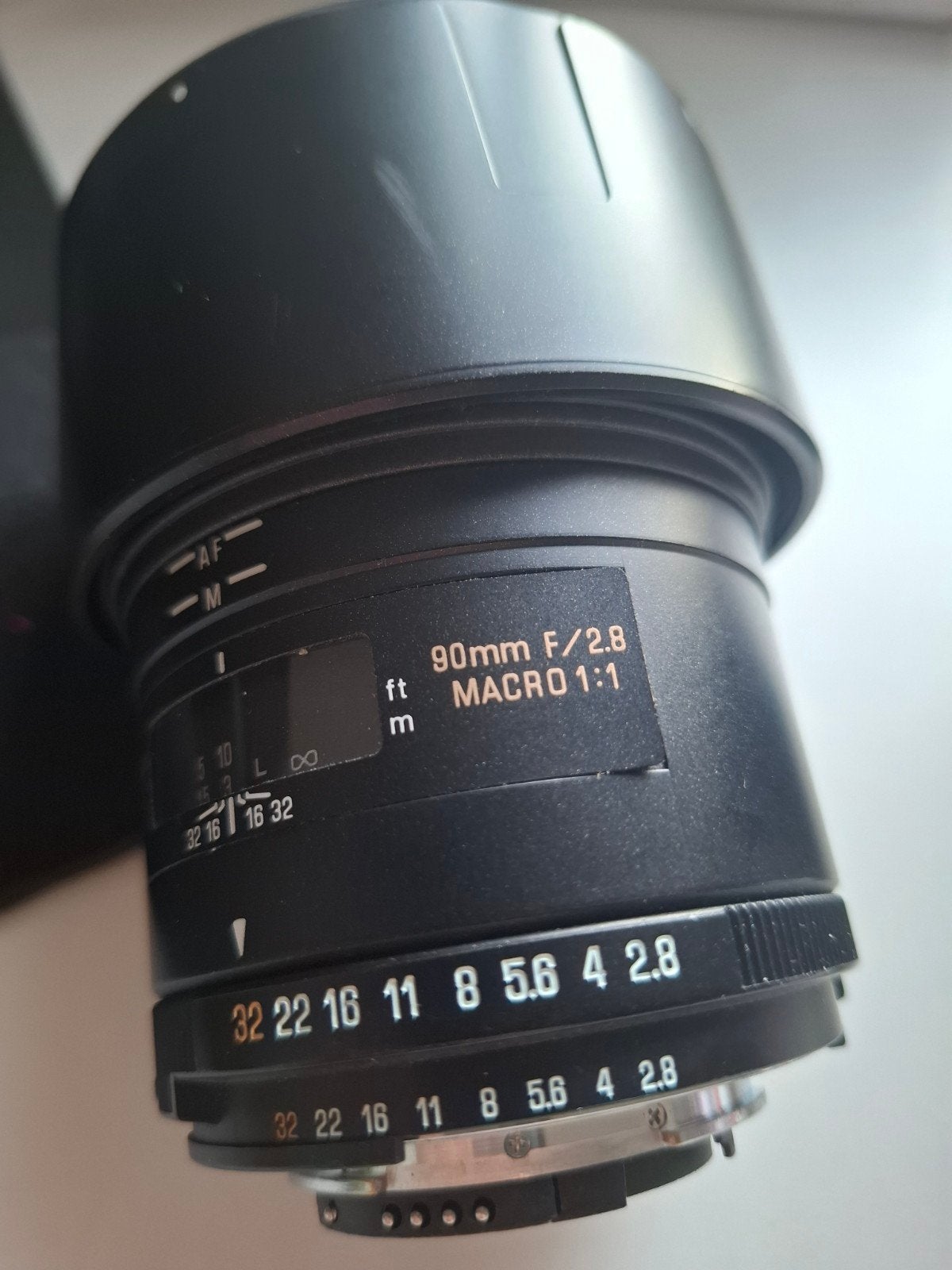 Tamron lens 90mm F/2.8, Ophalen of Verzenden, Zo goed als nieuw, Telelens