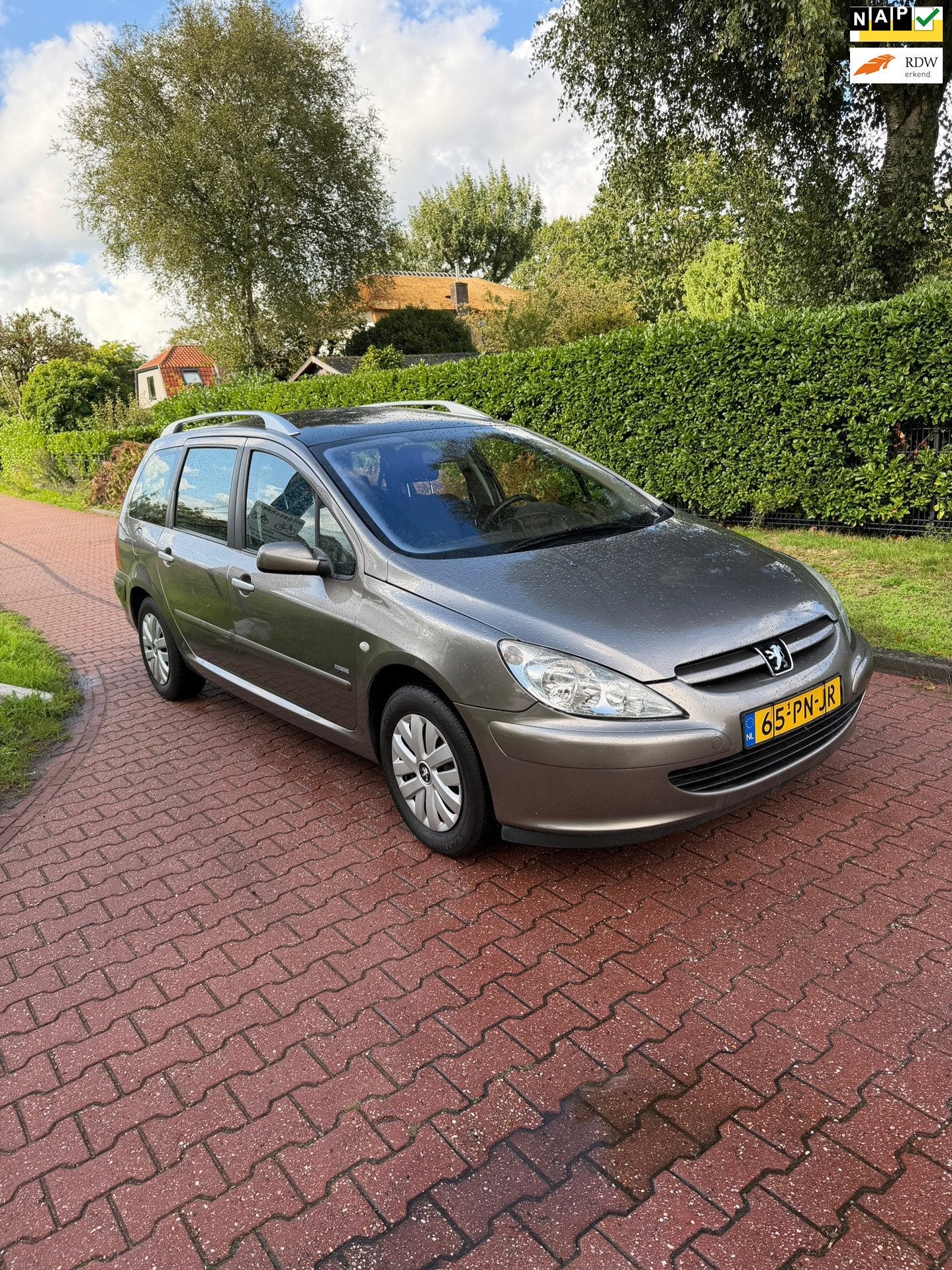 Peugeot 307 SW 1.6 16V Navtech NAP NWE APK PANODAK!, Gebruikt, 4 cilinders, Handgeschakeld, Stoelverwarming