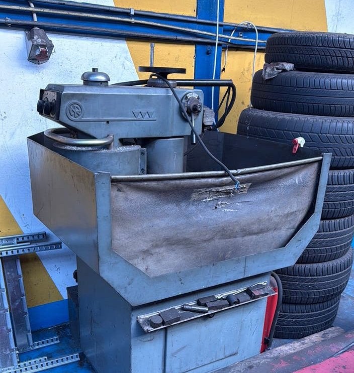 Ruaro 36030 Koppen vlakfrees machine, Ophalen, Gebruikt, Elektrisch, Overige soorten