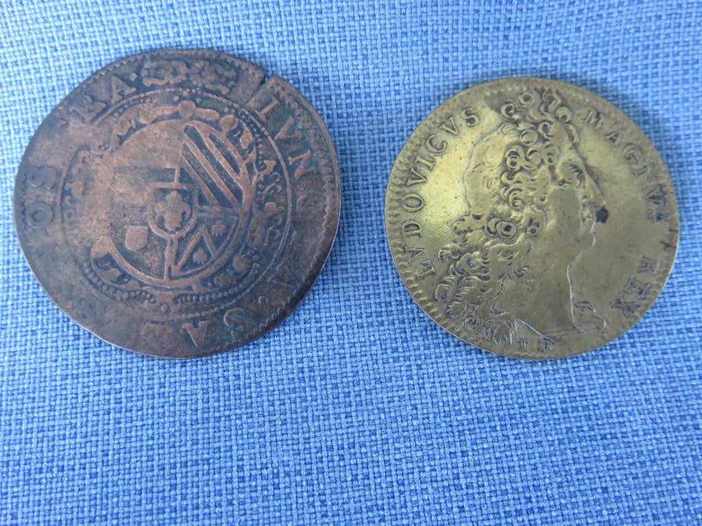 Penningen in koper -16e - 17e eeuw - bodemvondsten, Ophalen of Verzenden, Koper