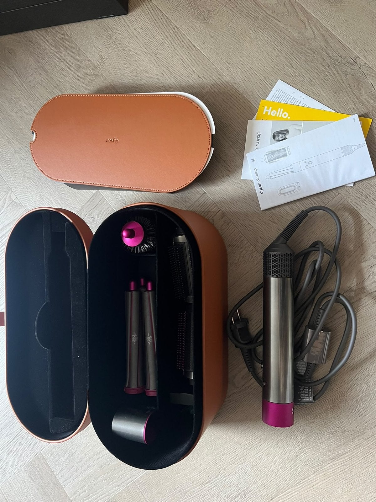 Dyson Airwrap Complete Föhn en Styler met Opbergdoos, Witgoed en Apparatuur, Ophalen, Zo goed als nieuw, Haarverzorging