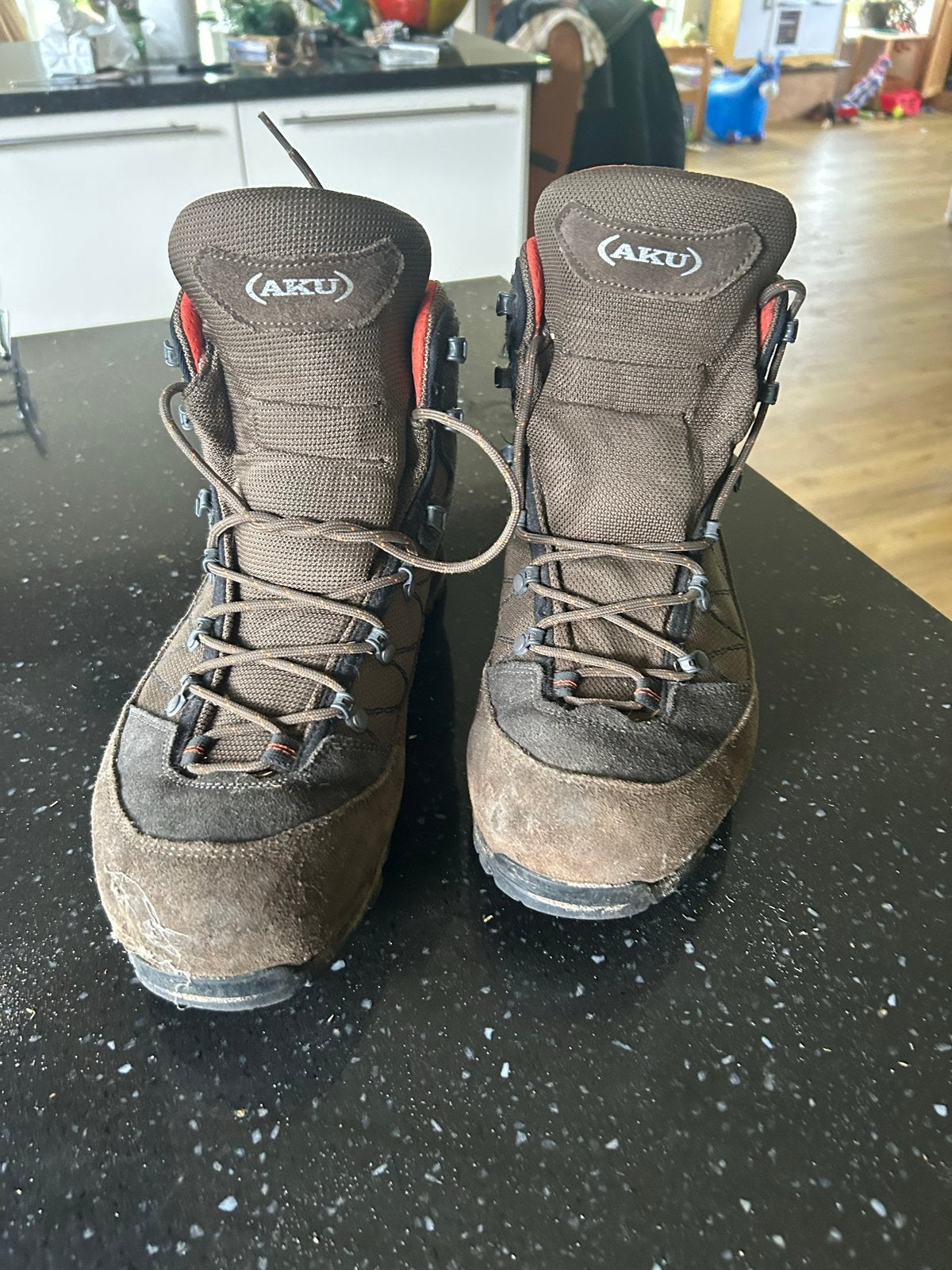 AKU Wandelschoenen Maat 45 - Robuust en Comfortabel, Sport en Fitness, Bergsport en Wandelen, Ophalen of Verzenden, Gebruikt, Schoenen