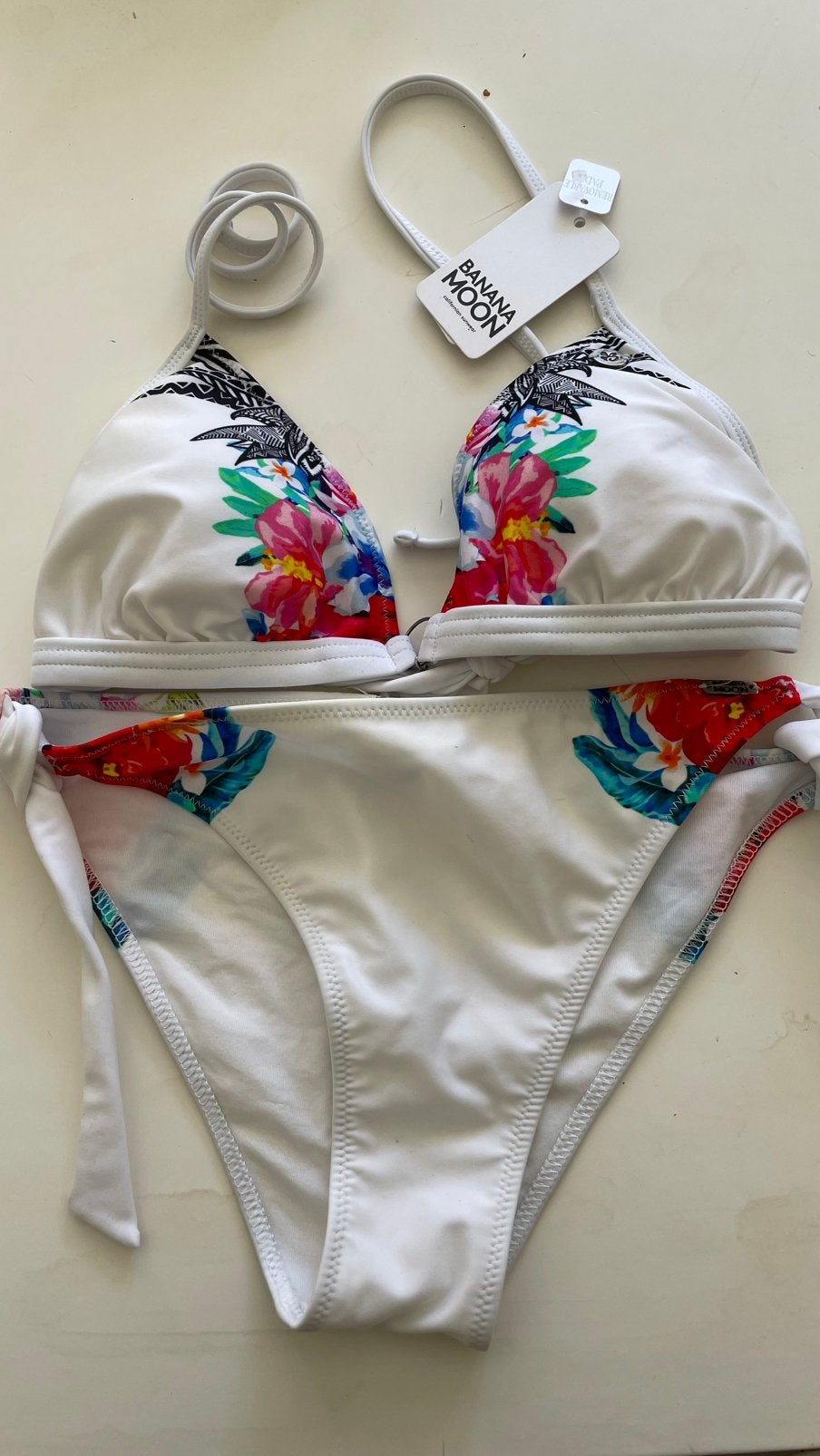 Te koop: nieuwe bikini, wit, 36B, zsm ophalen, Ophalen of Verzenden, Nieuw, Wit, Bikini