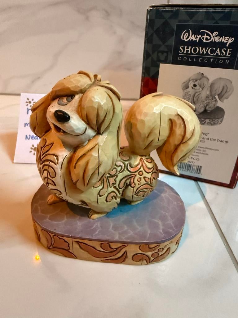 Disney Traditions Peg beeldje uit Lady en de Vagebond, incl., Verzamelen, Disney, Ophalen of Verzenden, Overige figuren, Zo goed als nieuw