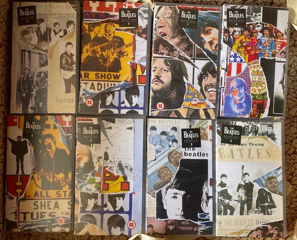 8 vhs banden the beatles, Cd's en Dvd's, VHS | Documentaire, Tv en Muziek, Ophalen of Verzenden