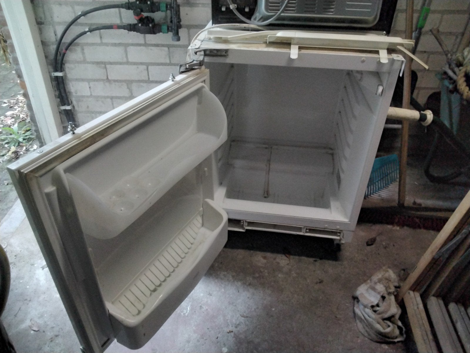 Zanussi ZUD9154 inbouw koelkast - 140 liter, 100 tot 150 liter, 45 tot 60 cm, Ophalen, 85 tot 120 cm