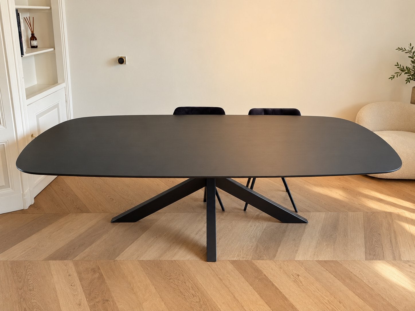 Ovale eettafel van Deens design - Table Du Sud, Huis en Inrichting, Ophalen, 100 tot 150 cm, 200 cm of meer, Zo goed als nieuw