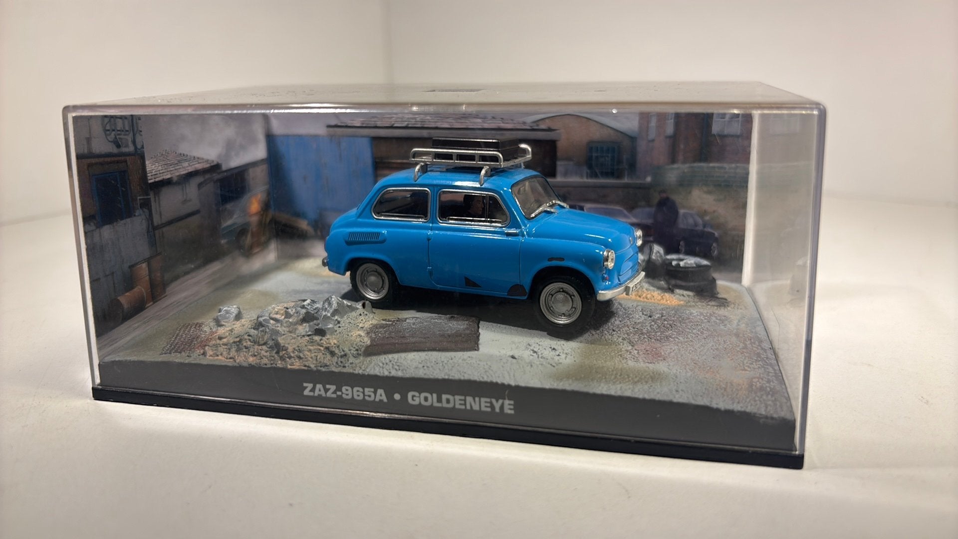Zaz 965 a jams bond atlas 1.43, Overige merken, Auto, Ophalen of Verzenden, A