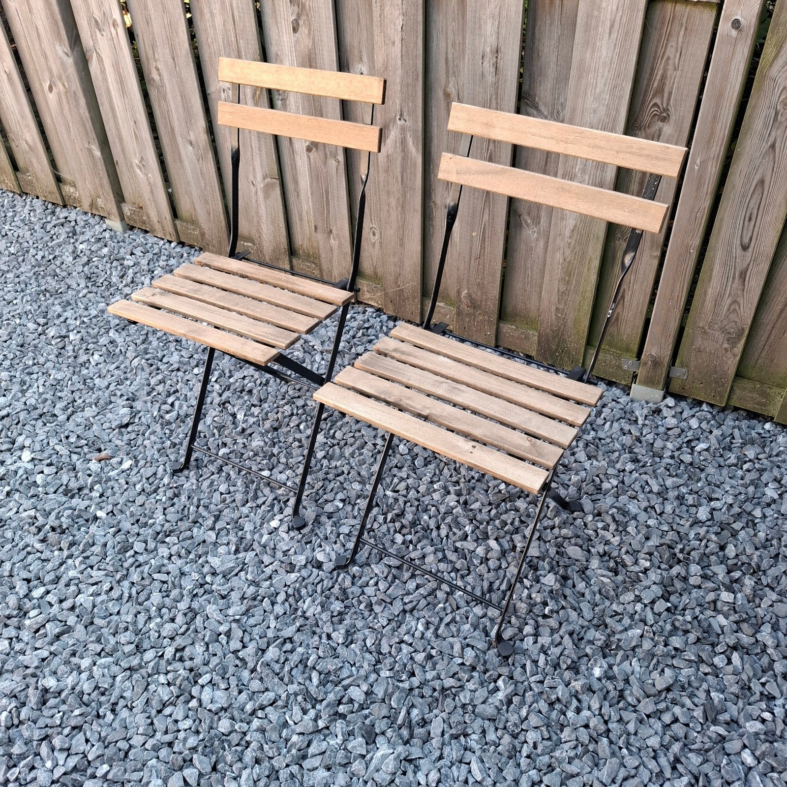 2x bistro klapstoel in perfecte staat. Prijs 2 stuks 30 euro, Ophalen, Zo goed als nieuw, Overige materialen, 2 zitplaatsen