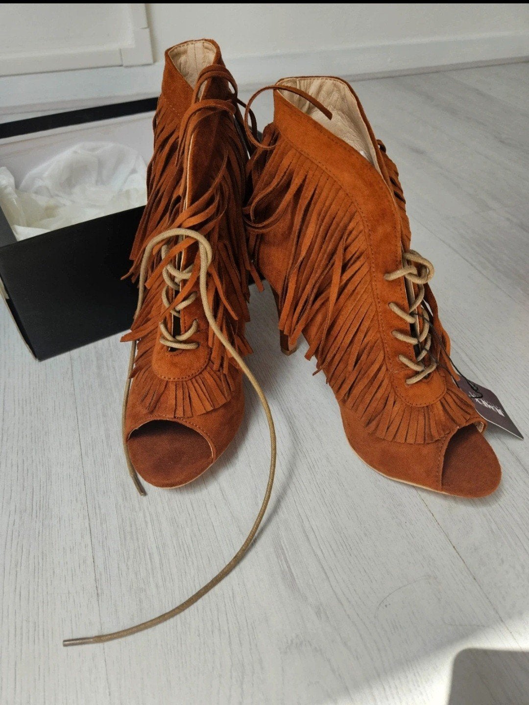 Nieuwe JUMEX Collection suède franje laarsjes maat 37, Kleding | Dames, Bruin, Lage of Enkellaarzen, Nieuw, Ophalen of Verzenden
