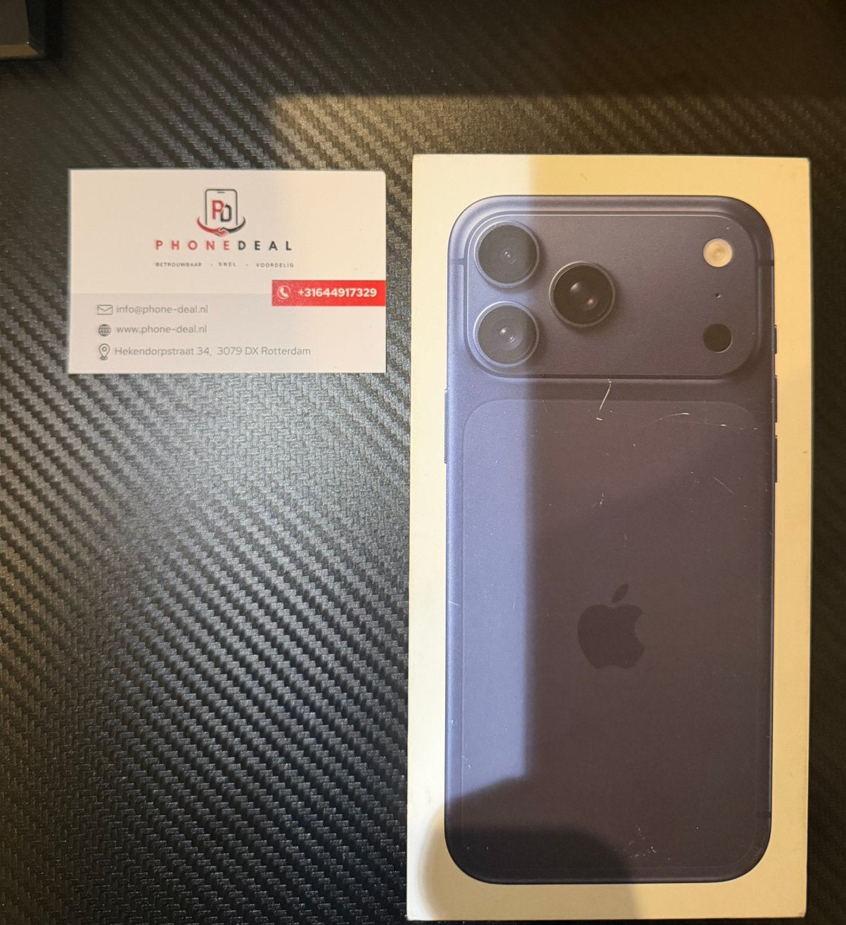 iPhone 17 pro max 256 gb deep blue factuur + Garantie, Telecommunicatie, 256 GB, Apple, Apple, Blauw