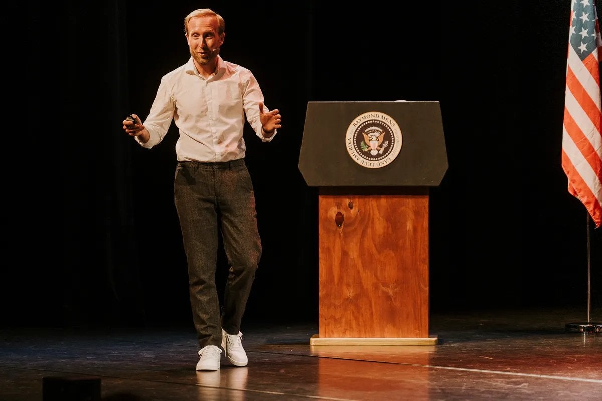 Raymond Mens - De tussenstand in Amerika, Tickets en Kaartjes, Theater | Toneel, Dans en Opera, Eén persoon, Oktober