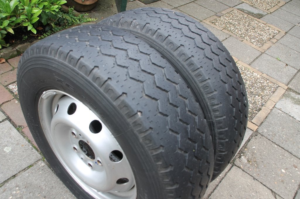 215/70 R15C Banden en Velgen - Gebruikt, Ophalen, 15 inch, Banden en Velgen, Zomerbanden