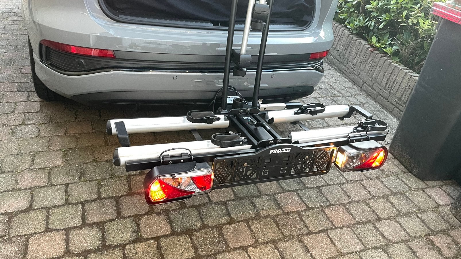Pro User Diamant fietsendrager, Ophalen, Zo goed als nieuw, 2 fietsen, Trekhaakdrager