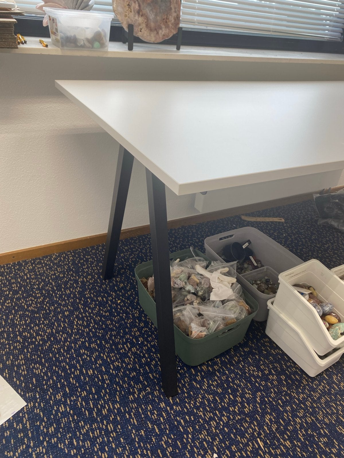 IKEA Trotten Bureau - 160x80 cm - Zo goed als nieuw, Ophalen of Verzenden, Zo goed als nieuw, IKEA
