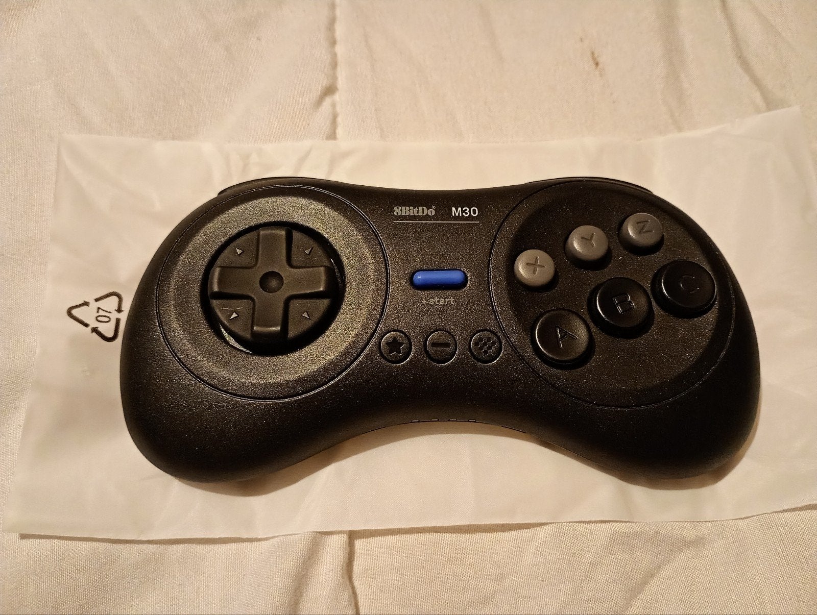 8BitDo M30 Bluetooth Gamepad - nieuw, Ophalen of Verzenden, Zo goed als nieuw, Mobiel, 8BitDo