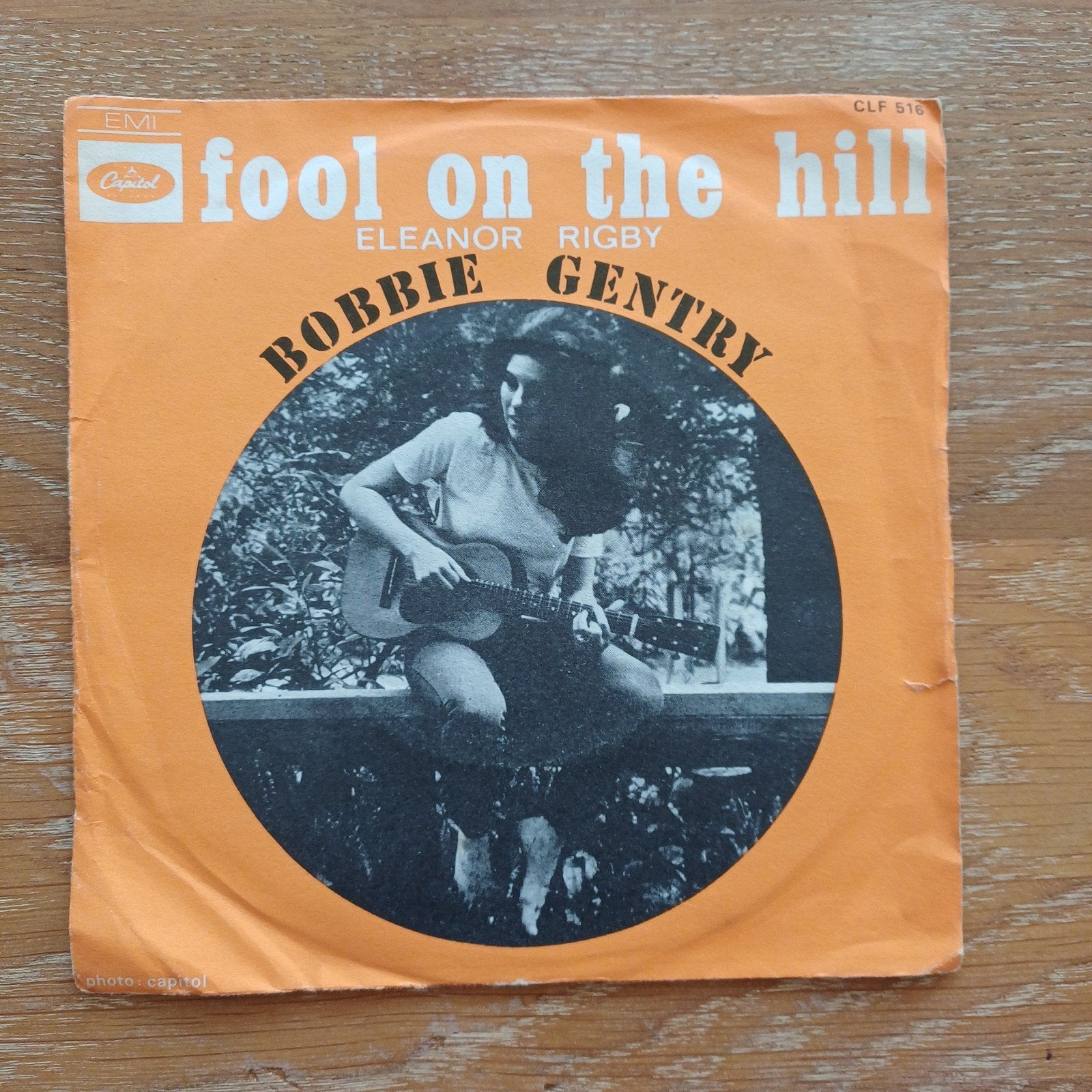 Bobbie Gentry - Fool on the Hill / Eleanor Rigby, Gebruikt, 7 inch, Pop, Fotohoes