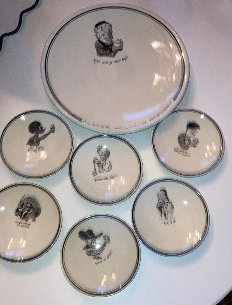 Klaver Holland Brewery Phoenix Amersfoort bord 6 schaaltjes, Verzamelen, Verzenden, Gebruikt, Overige typen, Overige merken