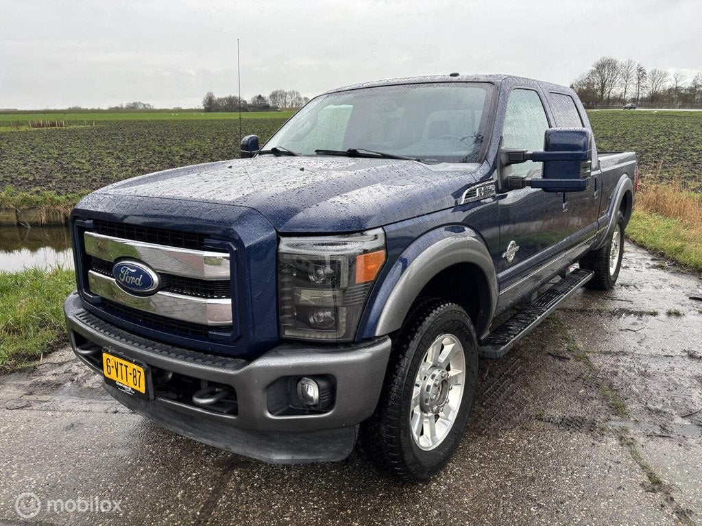 Ford USA F-250 Supercrew 4x4 Lariat, Auto's, Automaat, Gebruikt, 2880 kg, 402 pk