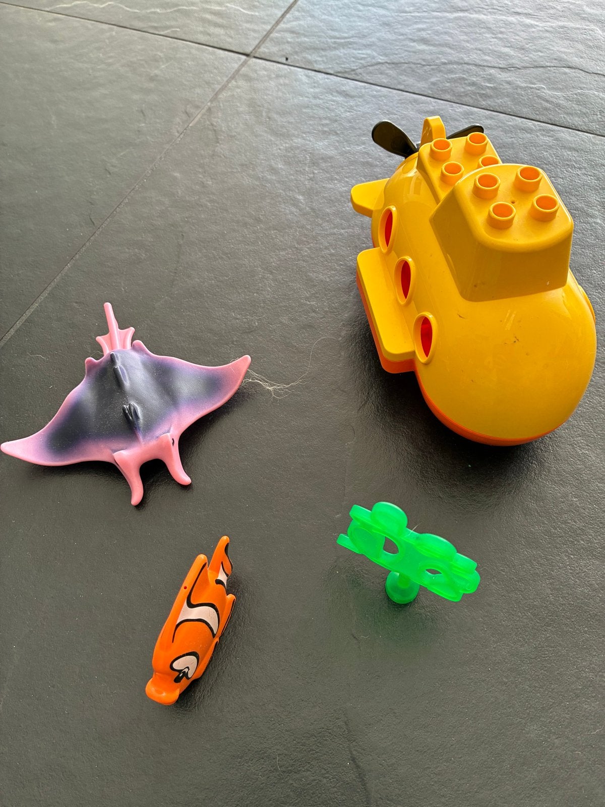 Duplo onderzeeër met figuren, Ophalen, Gebruikt, Duplo
