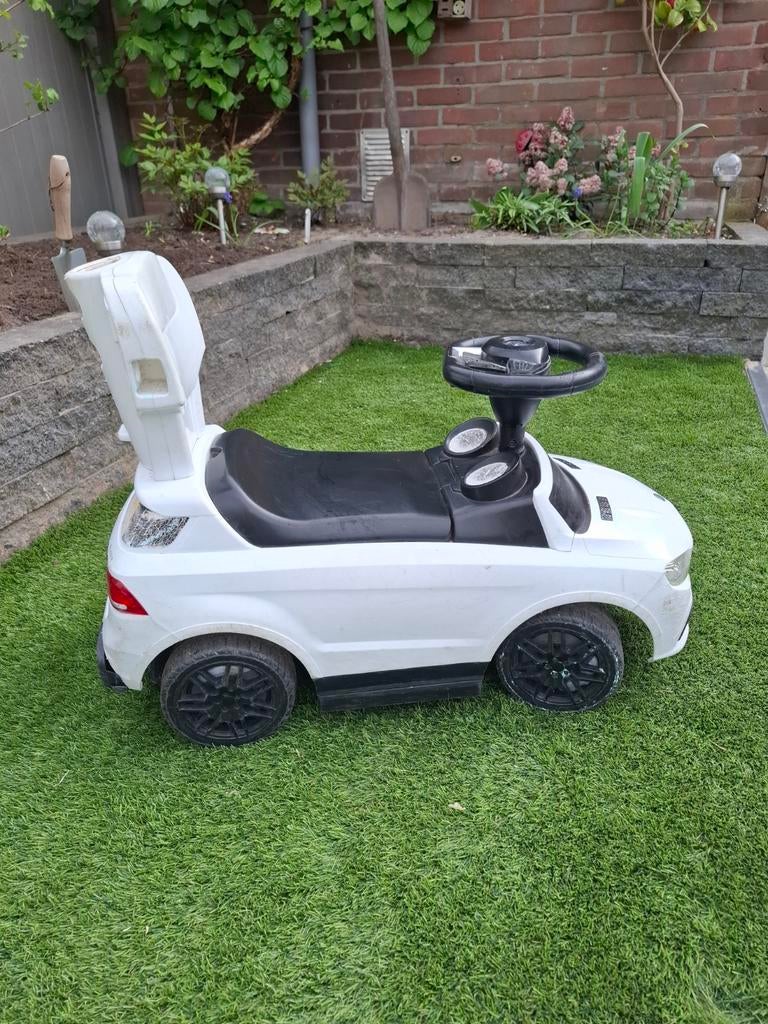 Mercedes loopauto, Ophalen