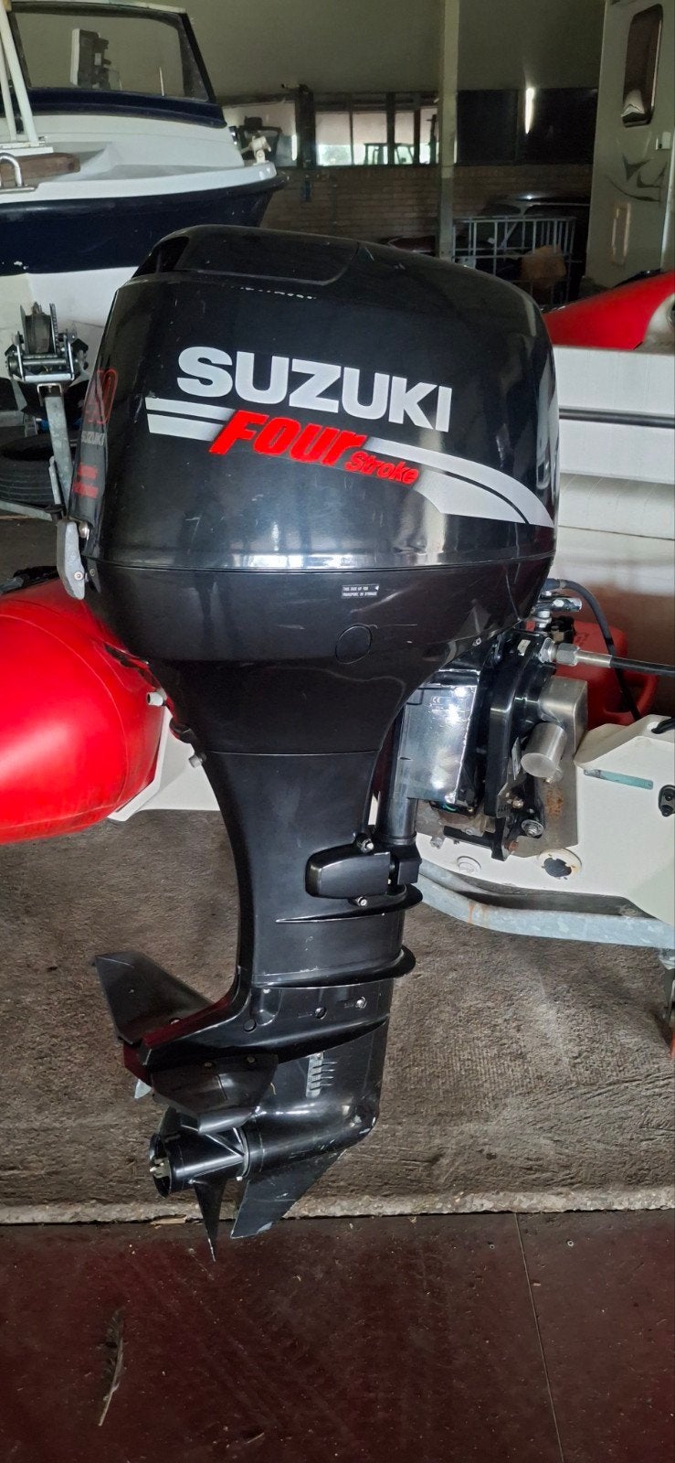 Suzuki 40 pk efi 4 takt powertrim 2007 slechts 2750 euro, Watersport en Boten, Buiten- en Binnenboordmotoren, Ophalen, Gebruikt