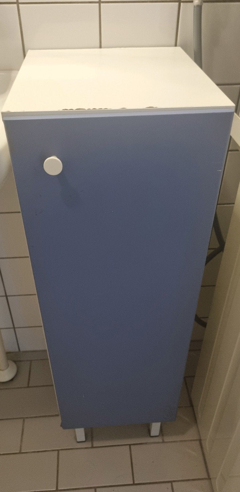 Badkamerkastje met 3 planken - Blauw/Wit, Huis en Inrichting, Badkamer | Badtextiel en Accessoires, Ophalen, Gebruikt, Blauw, Badkamerrek