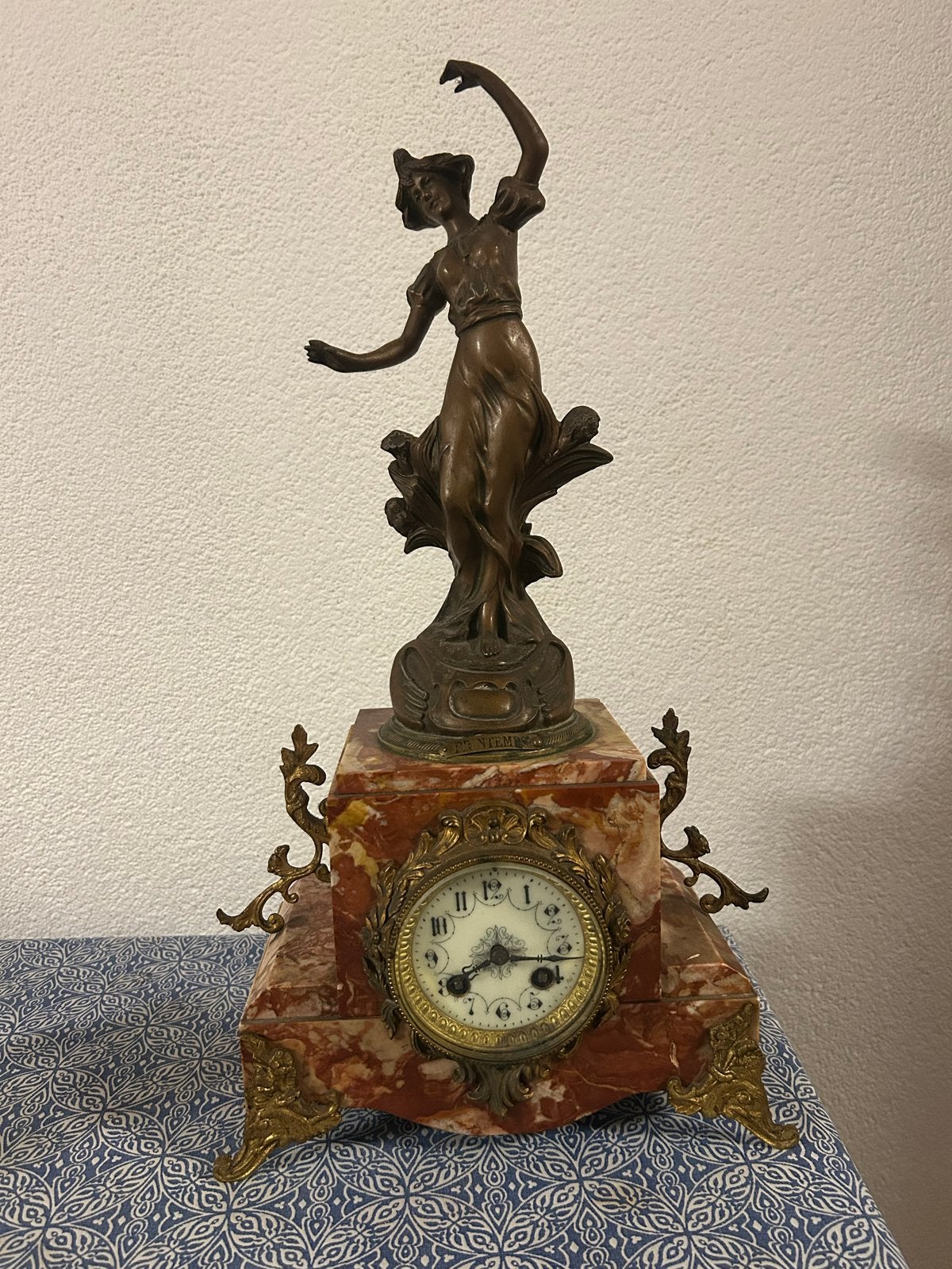 Antieke marmeren klok met bronzen beeld 'Printemps', Ophalen