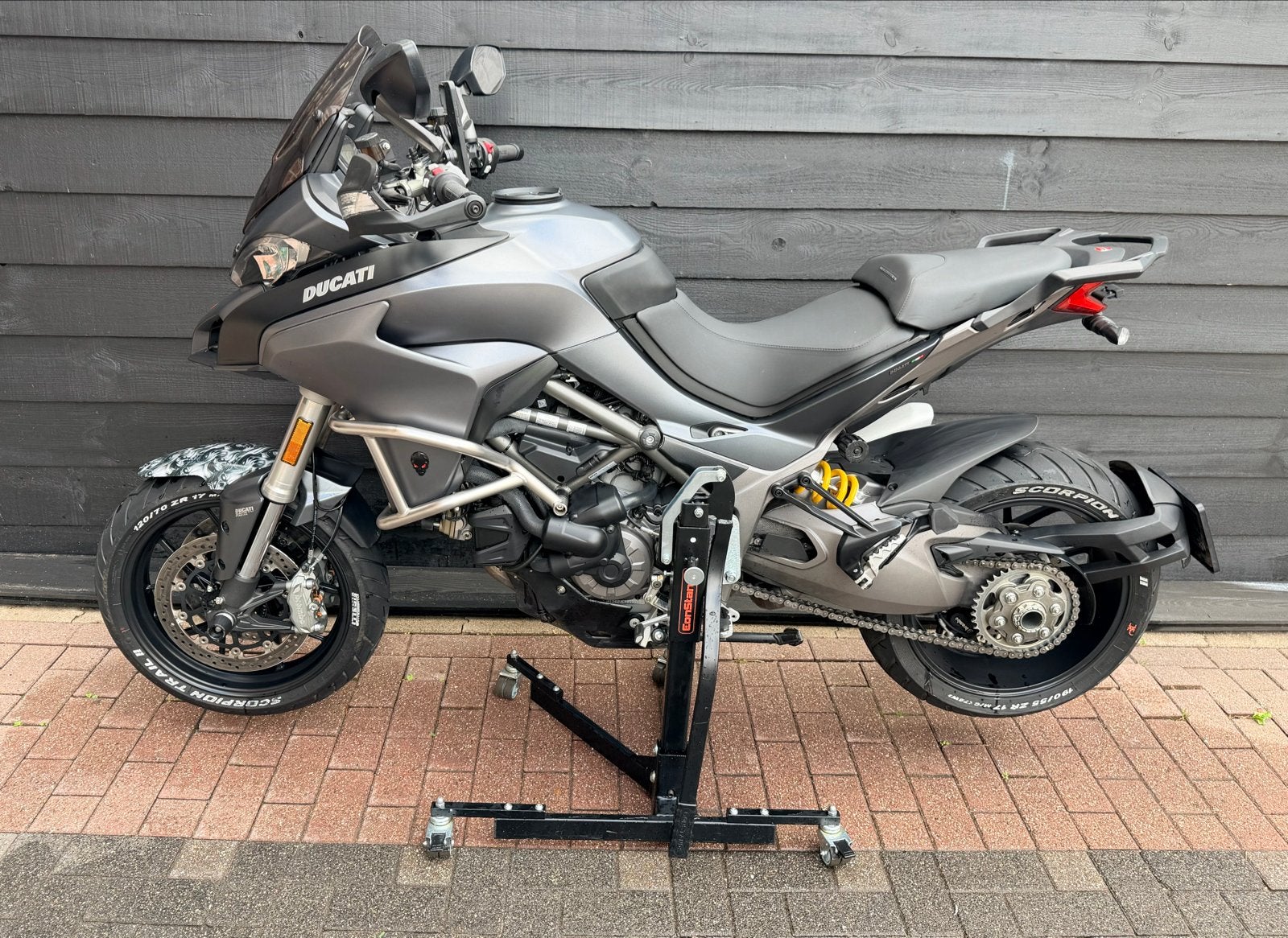 Ducati Multistrada 1260 S - Antracietgrijs - Vol Opties, 2 cilinders, Gebruikt, Particulier, Toermotor