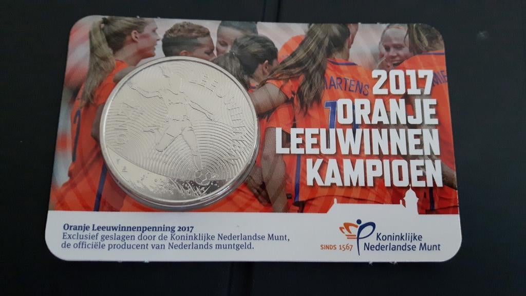 Oranje Leeuwinnen Europees Kampioen Penning 2017 in coincard, Ophalen of Verzenden, Overige materialen, Nederland