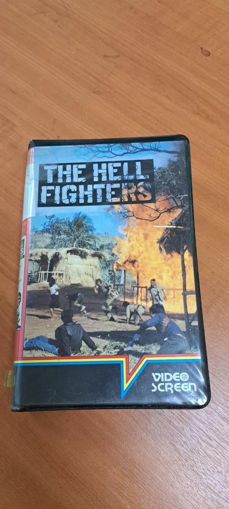 The Hell Fighters (A Taste of Hell) - Ex-rental VCC, Vanaf 16 jaar, Ophalen of Verzenden, Gebruikt, Horror
