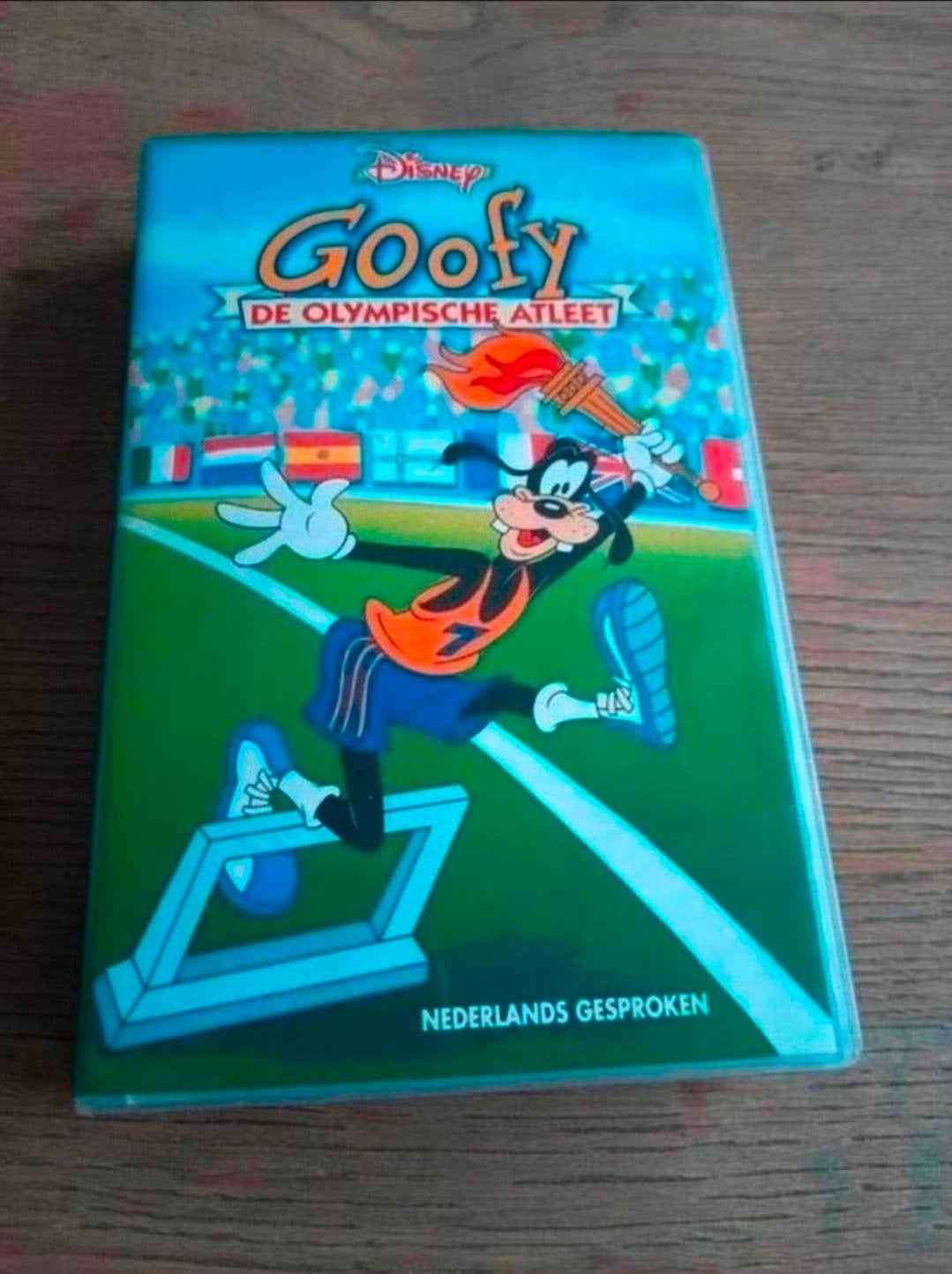 Disney Goofy de Olympische Atleet videoband., Gebruikt, Tekenfilm, Alle leeftijden, Ophalen of Verzenden