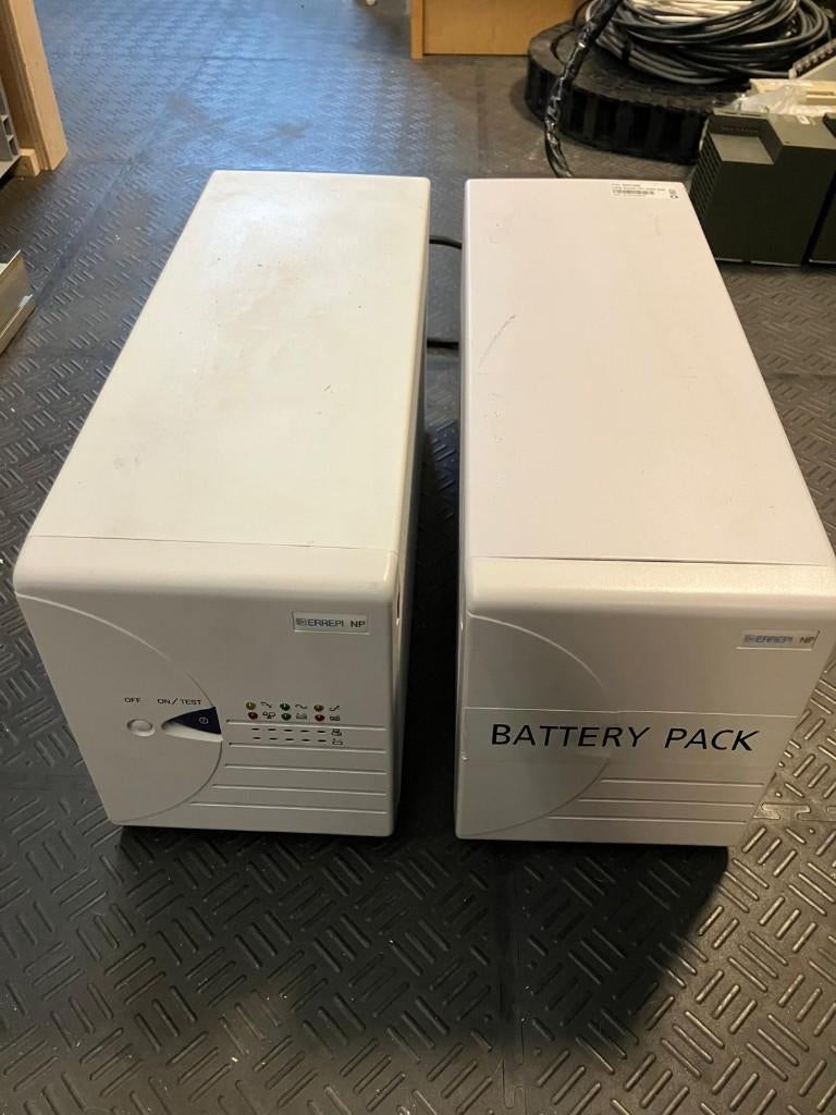 Errepi NP 3000 UPS incl. los Battery Pack., Ophalen, Gebruikt