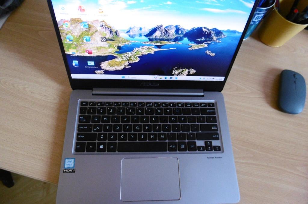 Asus UX410U - 14" - met Windows 11 en Office 2021, Computers en Software, Windows Laptops, Gebruikt, 14 inch, SSD, 2 tot 3 Ghz