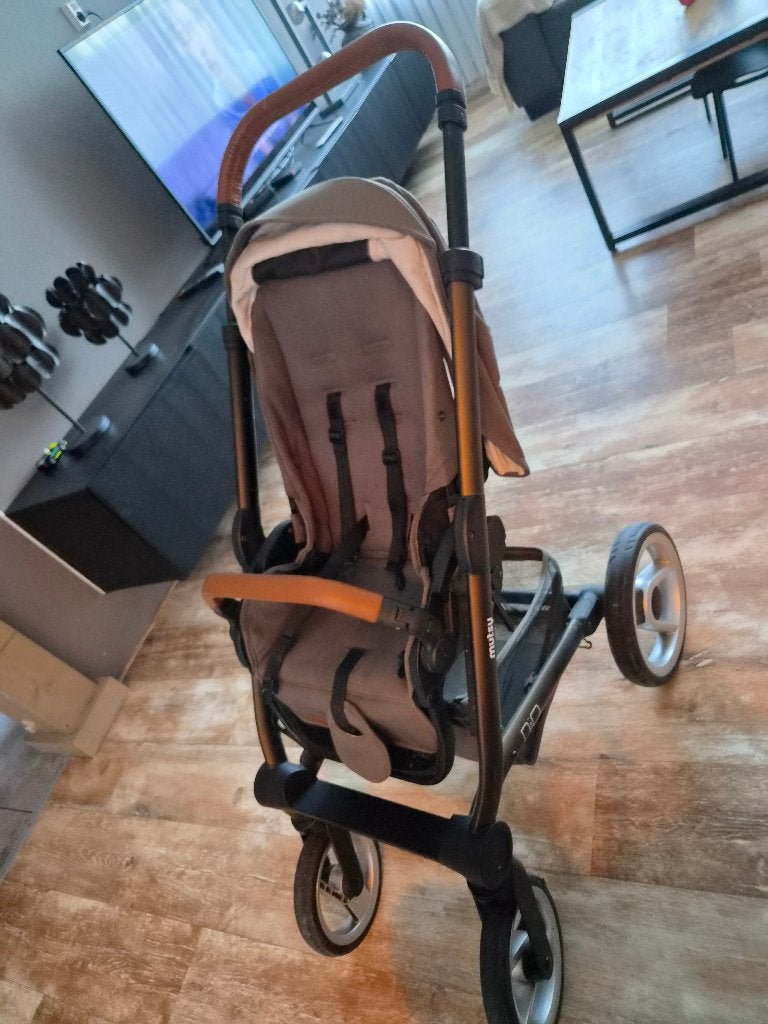 Kinderwagen + reiswieg, Ophalen, Gebruikt, Combiwagen, Mutsy