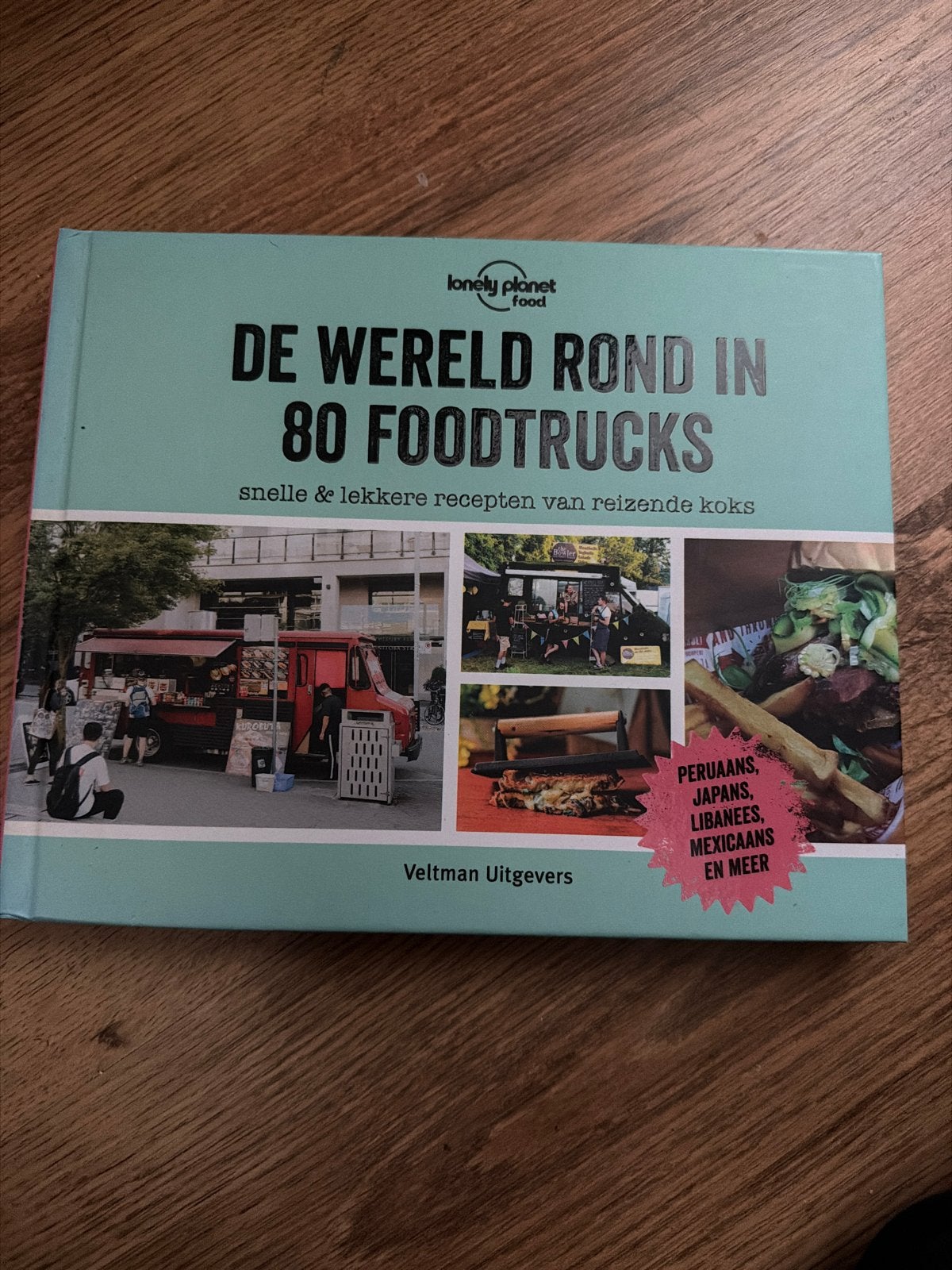KKK.  De wereld rond in 80 foodtrucks, Boeken, Italië, Hoofdgerechten, Ophalen of Verzenden, Zo goed als nieuw