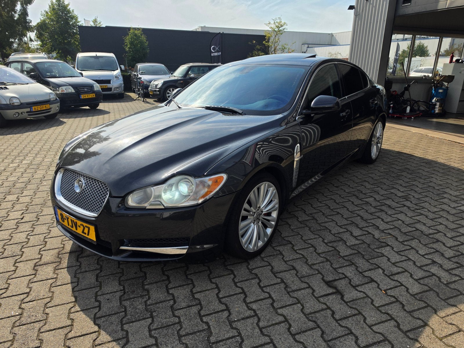 Jaguar XF 3.0 D V6 AUT 2011 Grijs, Auto's, Automaat, Euro 5, Zwart, 2993 cc