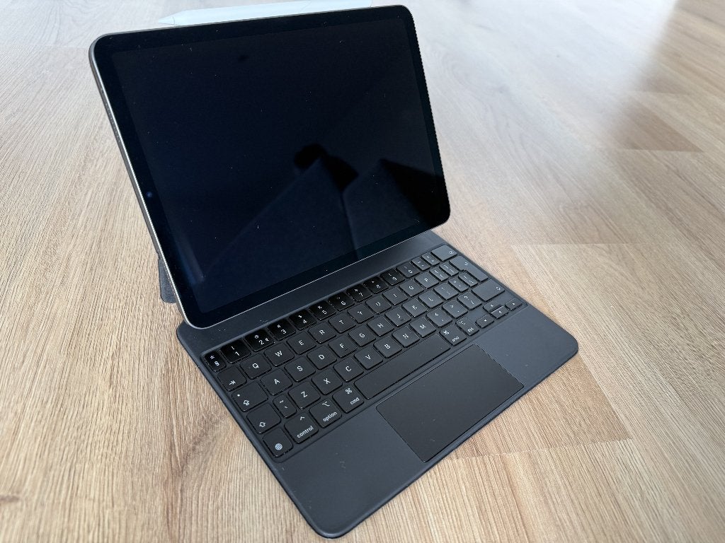 iPad Air 5, M1 chip, Wi-Fi + Apple Pencil & toetsenbord, 64G, Computers en Software, Apple iPads, Wit, Apple iPad Air, Zo goed als nieuw