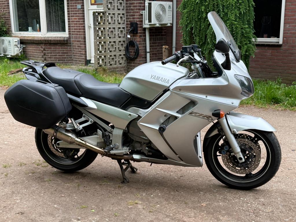 Yamaha FJR 1300, Bedrijf, Toermotor, 1300 cc