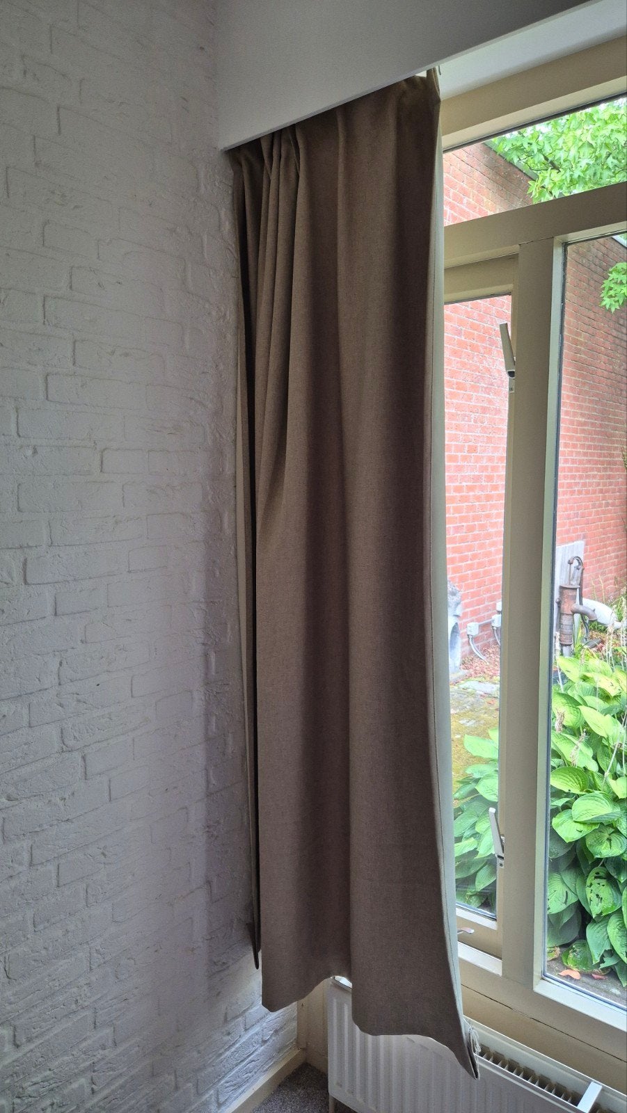 2x Ikea Verduisterd Gordijnen Beige/Zand 190x220cm, Huis en Inrichting, Gebruikt, Beige, Ophalen of Verzenden, Gordijn