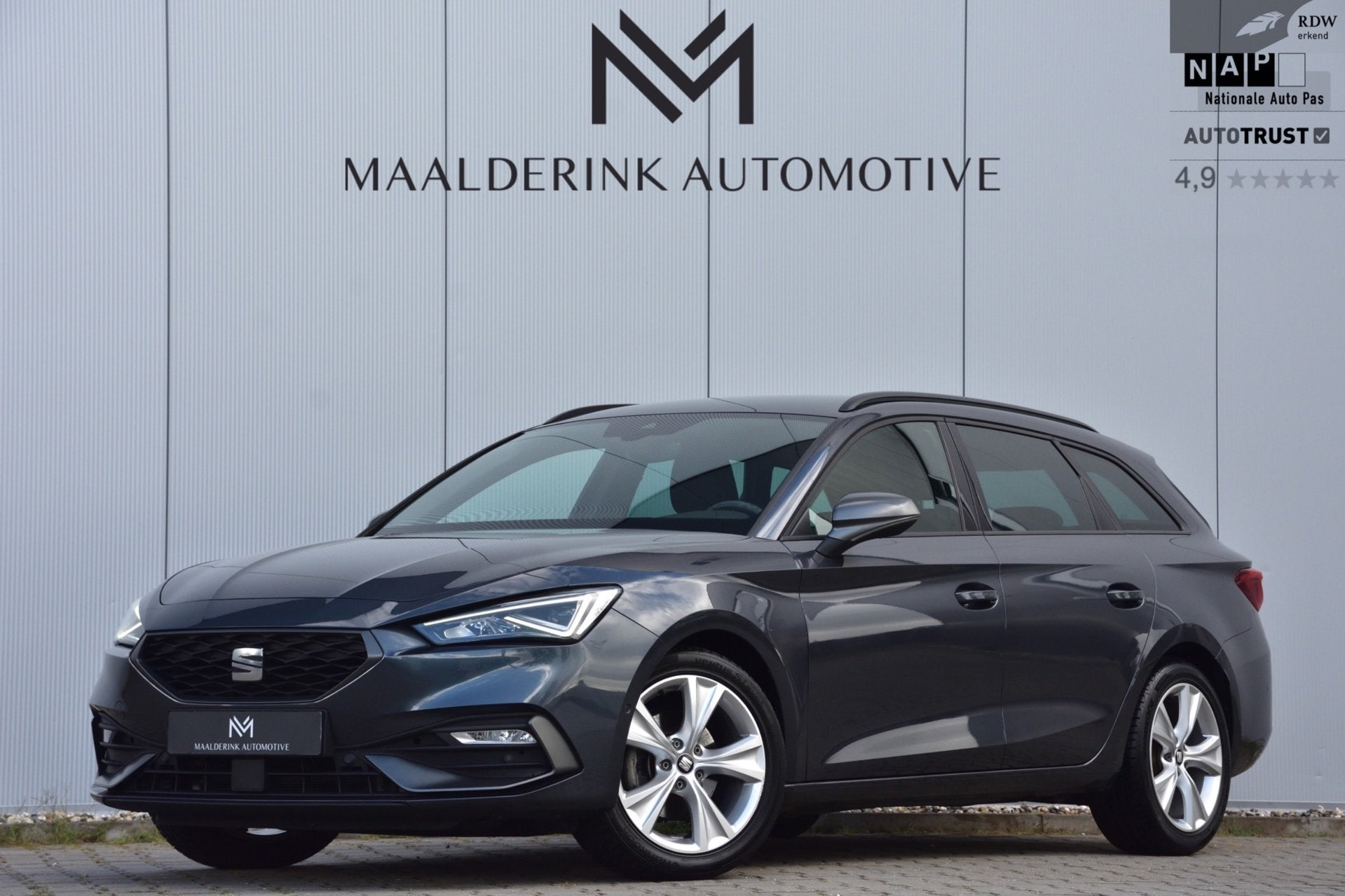 SEAT Leon Sportstourer 1.5 eTSI FR Automaat Keyless, Led, Na, Auto's, Dealer onderhouden, Zwart, 4 cilinders, 150 pk