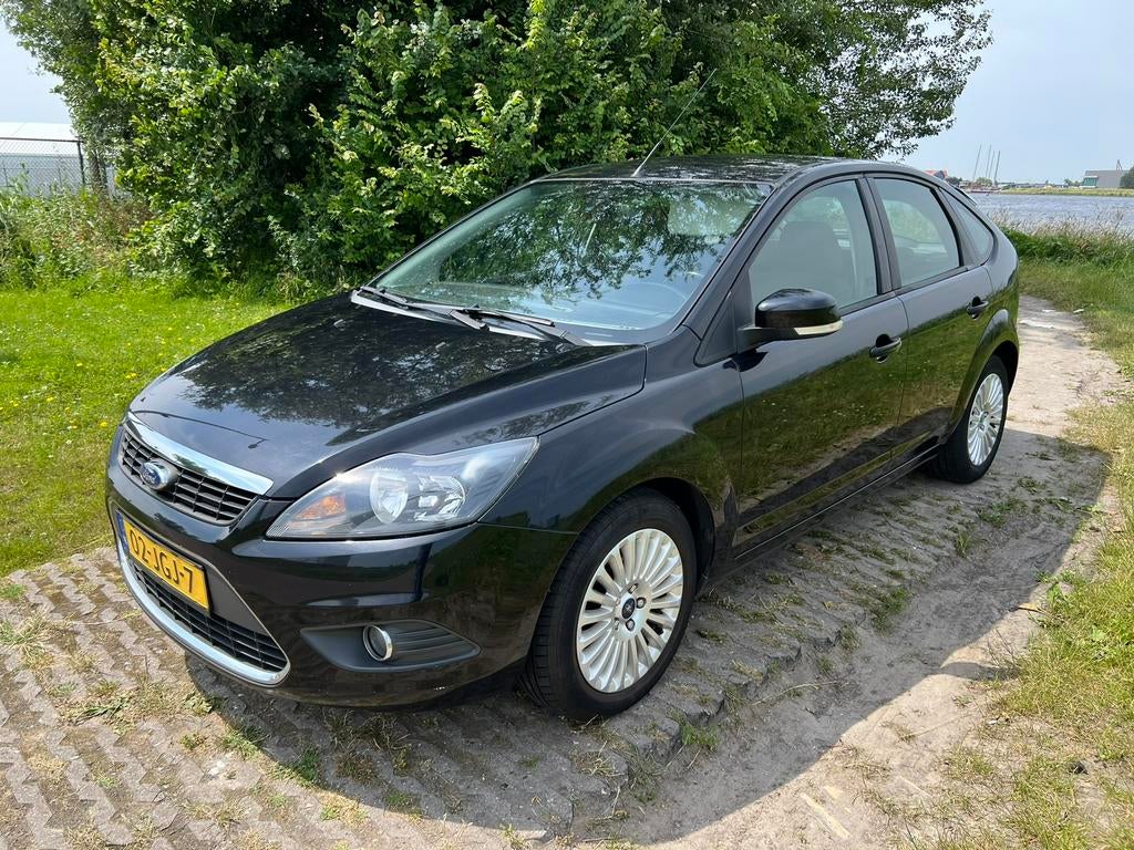 Ford Focus DEFECT Titanium APK EXPORT, Auto's, Ford, Particulier, Focus, ABS, Airbags, Airconditioning, Automatische klimaatregeling