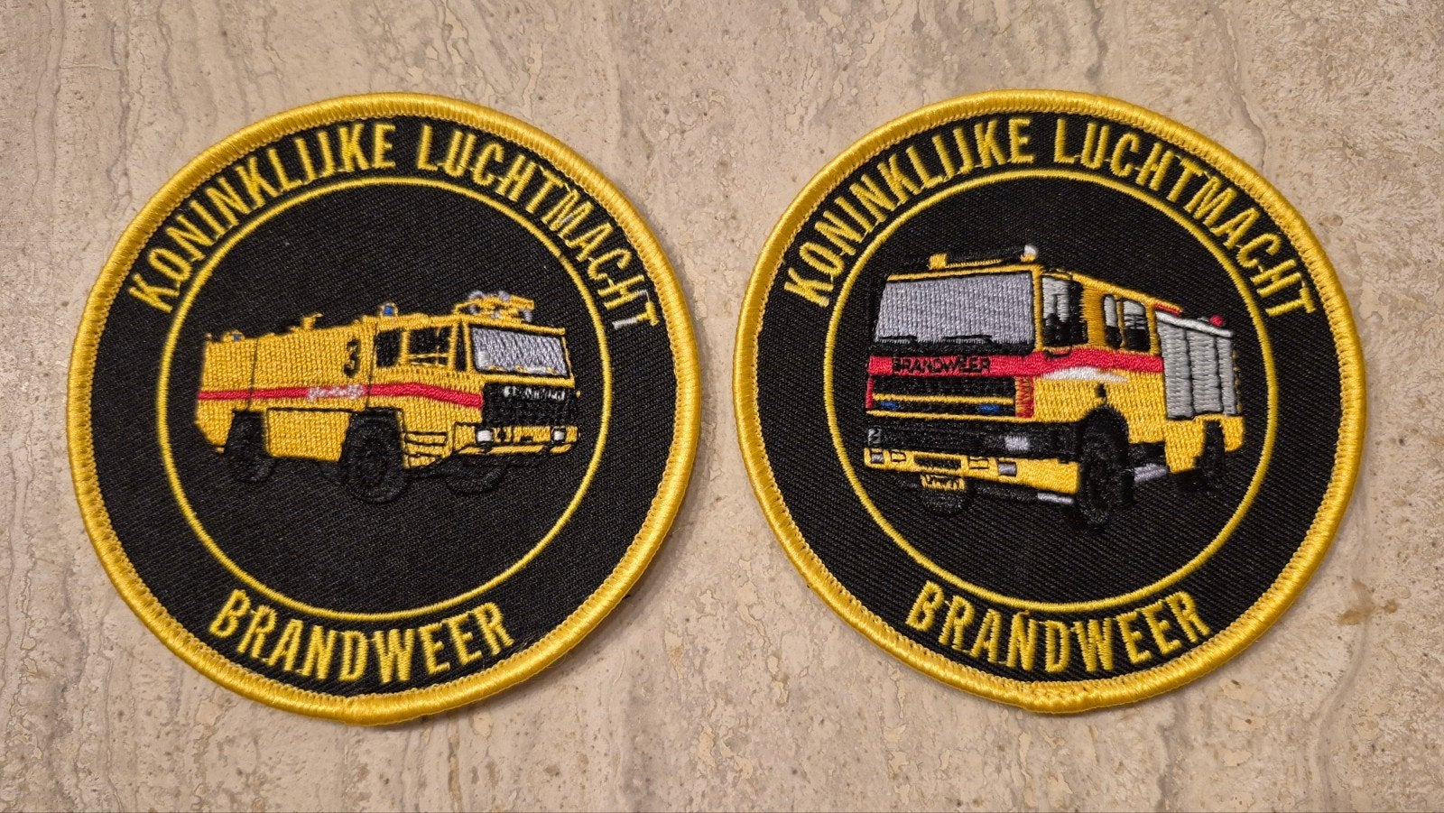 Set Brandweer Koninklijke Luchtmacht patches, Verzamelen, Ophalen of Verzenden, Luchtmacht, Nederland, Embleem of Badge