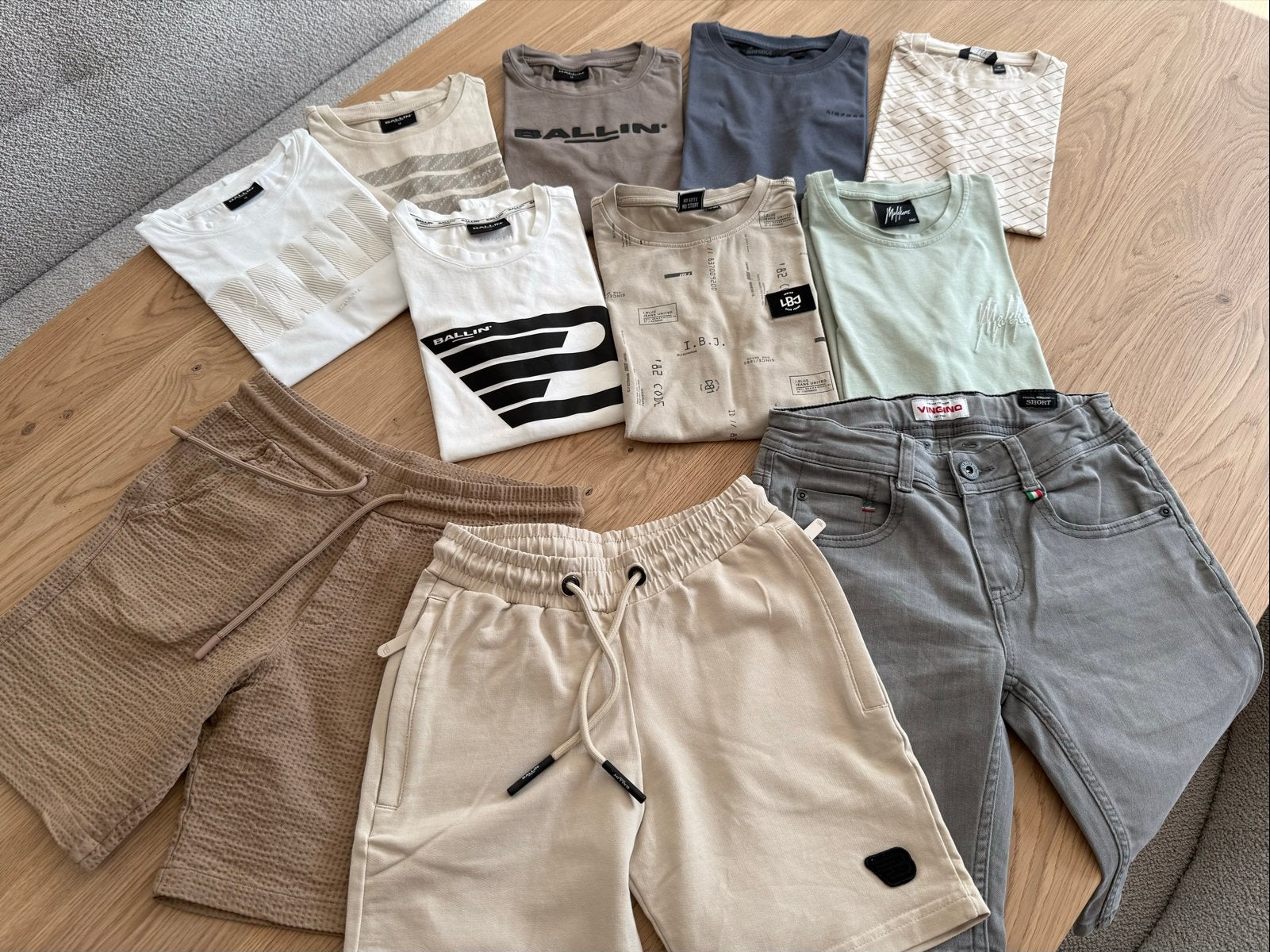 Kledingset maat 10/140: T-shirts en shorts, Ophalen of Verzenden, Gebruikt, Maat 140