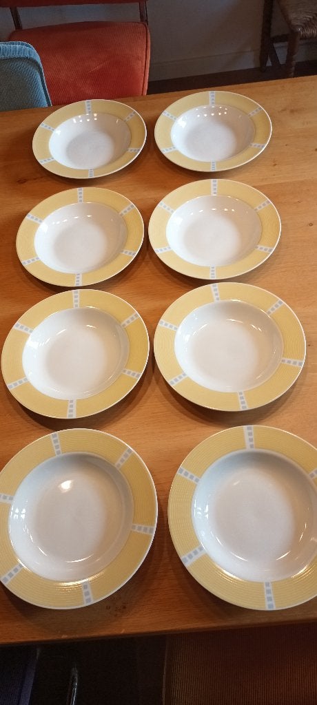 8 Nieuwe DIEPE BORDEN. Dake & Zn. samen 5 euro, Nieuw, Ophalen of Verzenden, Bord(en), Overige stijlen