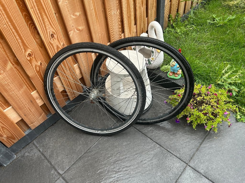 Complete set 28 inch wielen (28 x 1 1/2) met terugtraprem, Fietsen en Brommers, Ophalen of Verzenden, Gebruikt, Wiel, Aluminium