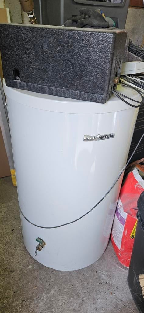 Zonneboiler Buderus, Doe-het-zelf en Verbouw, Verwarming en Radiatoren, Ophalen, Gebruikt, Overige typen