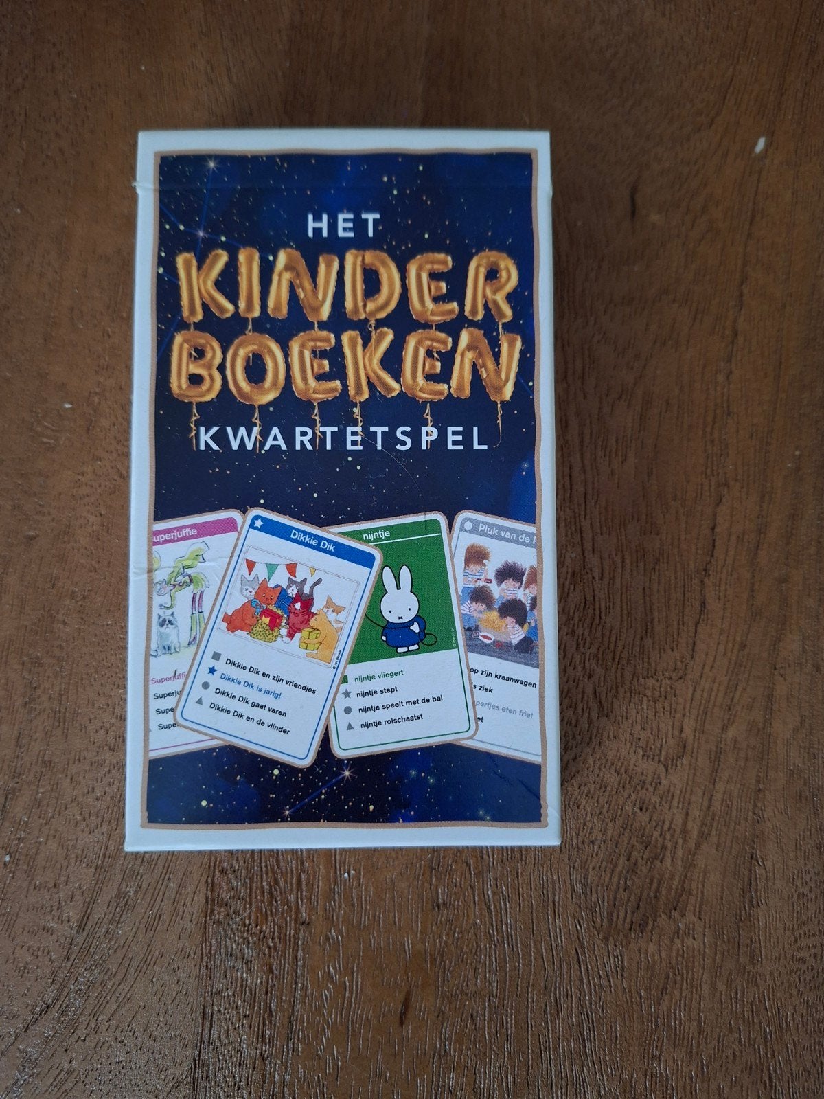 Het Kinderboeken Kwartetspel - Nieuwstaat, Drie of vier spelers, Ophalen of Verzenden, Zo goed als nieuw, Libris